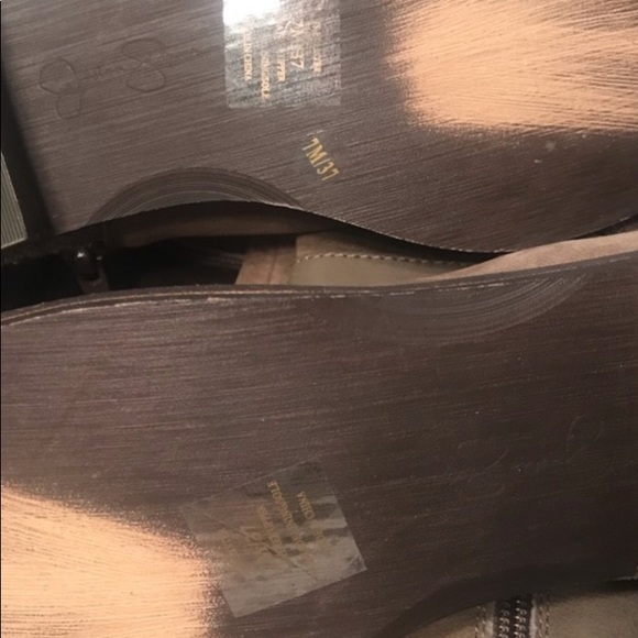 Jessica Simpson - Picture 4 of 4